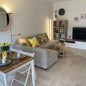 Cozy 1 Bedroom Apartment Antibes Juan-Les-Pins - Walk To Beaches, Restaurants, Old Town , Antibes France